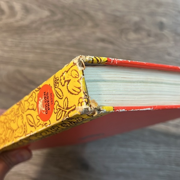 VINTAGE little Golden Book Golden Favourites 1969, 14 little golden stories - Picture 7 of 12